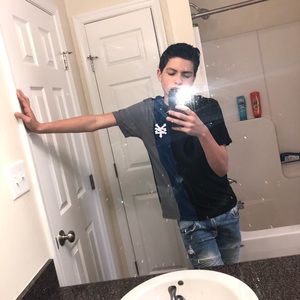 Meet your Posher, Daniel